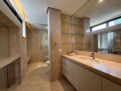 The Claymore (D9), Condominium #577640641